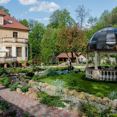 Palac Ogrodowa Tarnowskie Góry Exterior foto