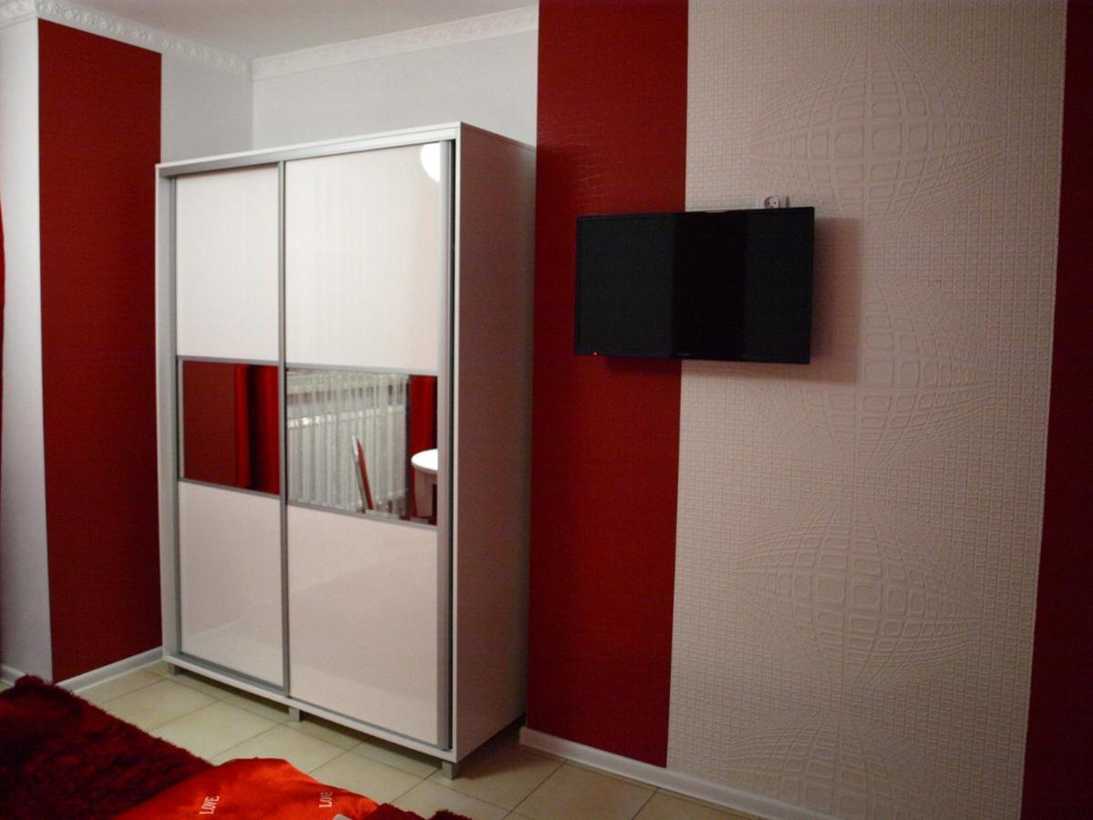 Palac Ogrodowa Tarnowskie Góry Habitación foto